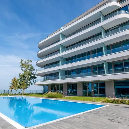 Myflat Wave Olive Apartament